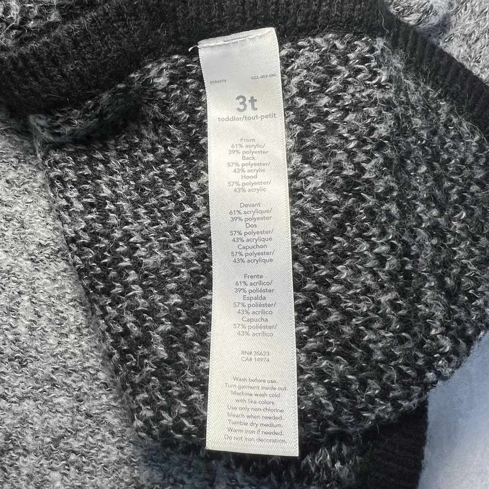 Carter's Girl Hooded Pullover Poncho Knit Black Gray Toddler Size 3T Sweater Top